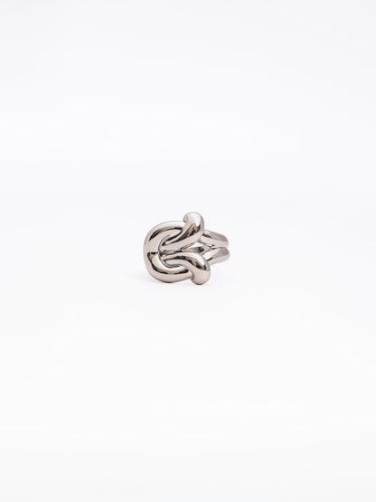 Interlaced Ring